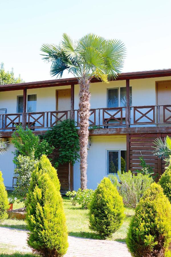Guest House Alashara Pizunda Exterior foto